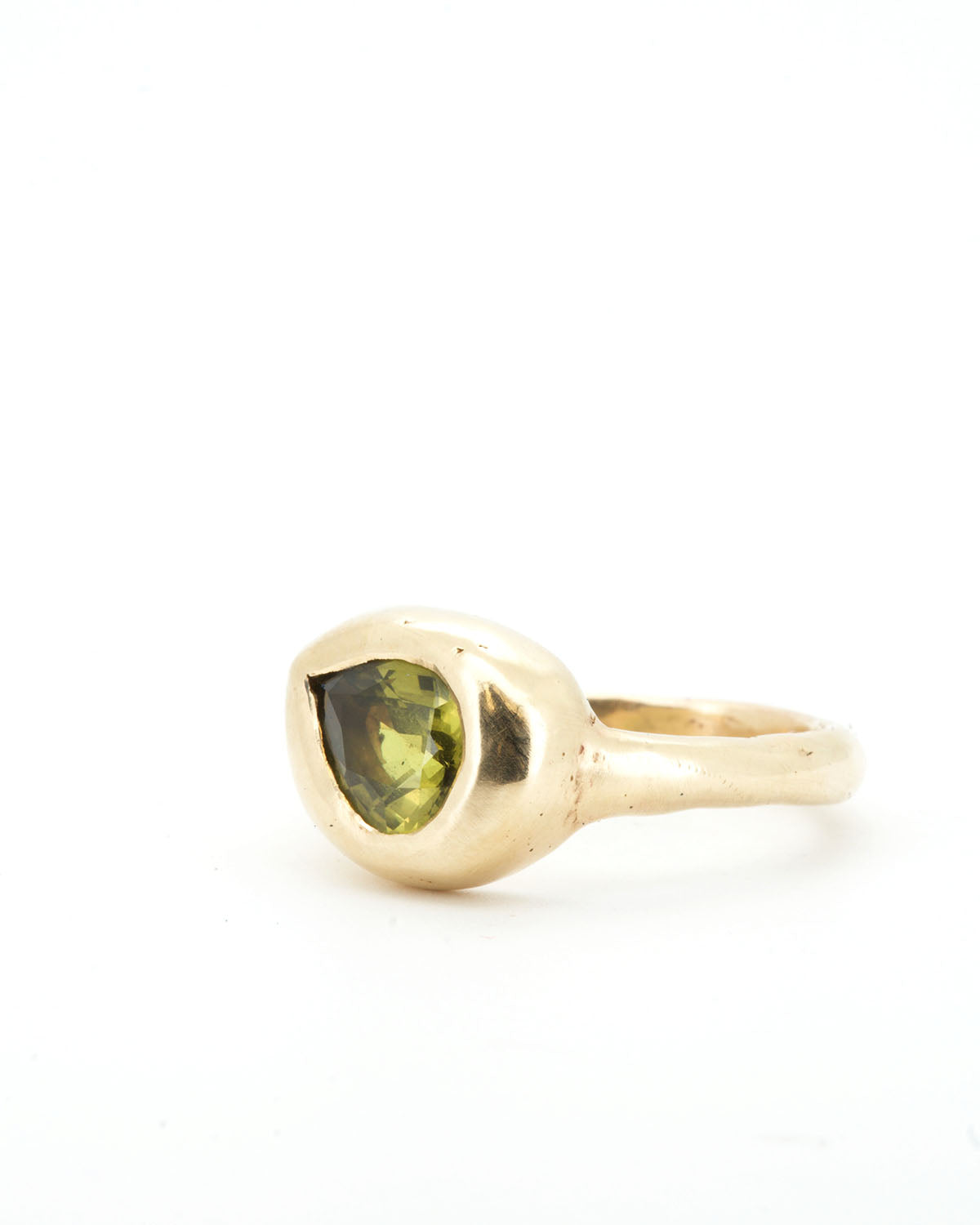 Drip ring - solid 9ct gold + 1.8ct green pear sapphire