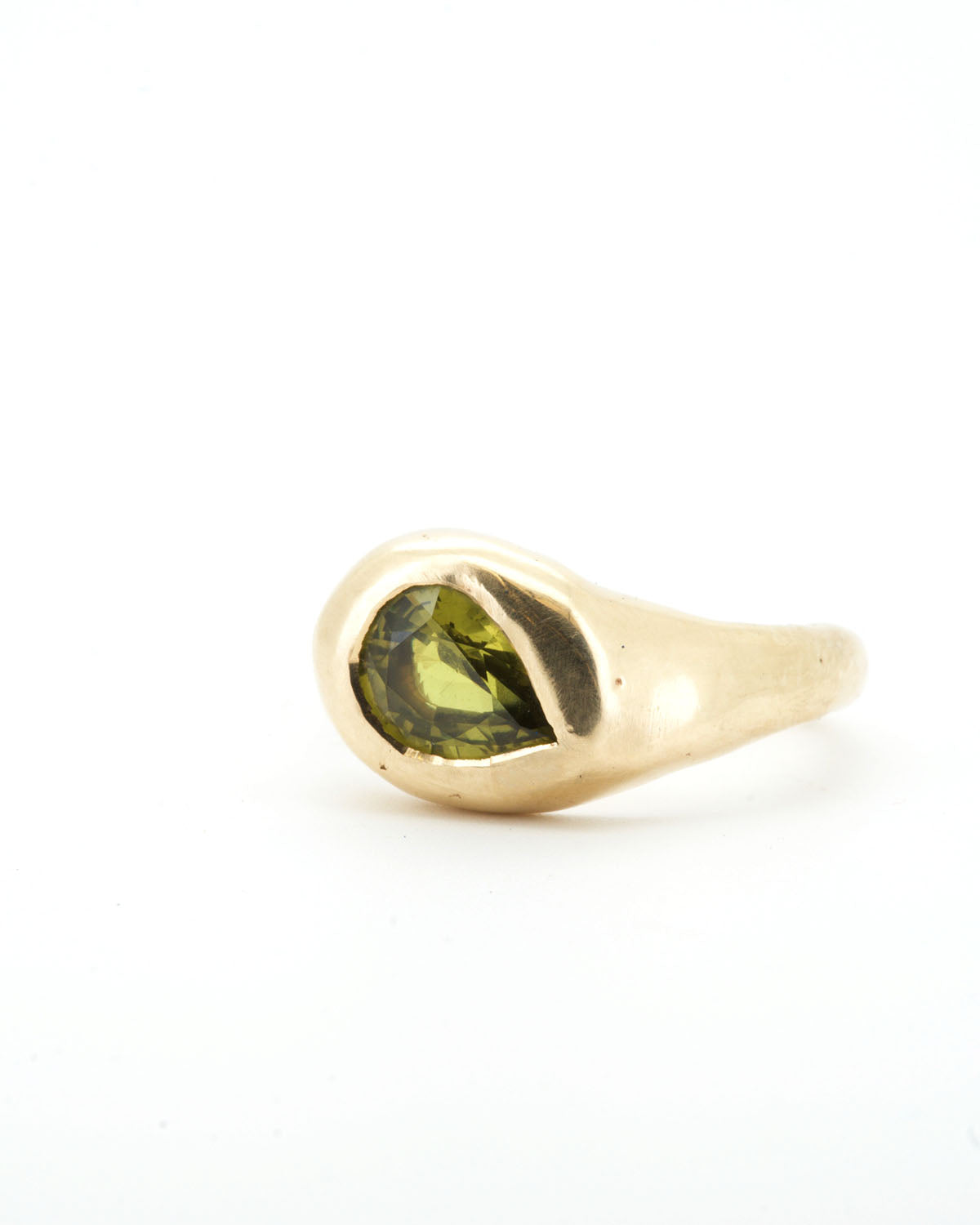 Drip ring - solid 9ct gold + 1.8ct green pear sapphire