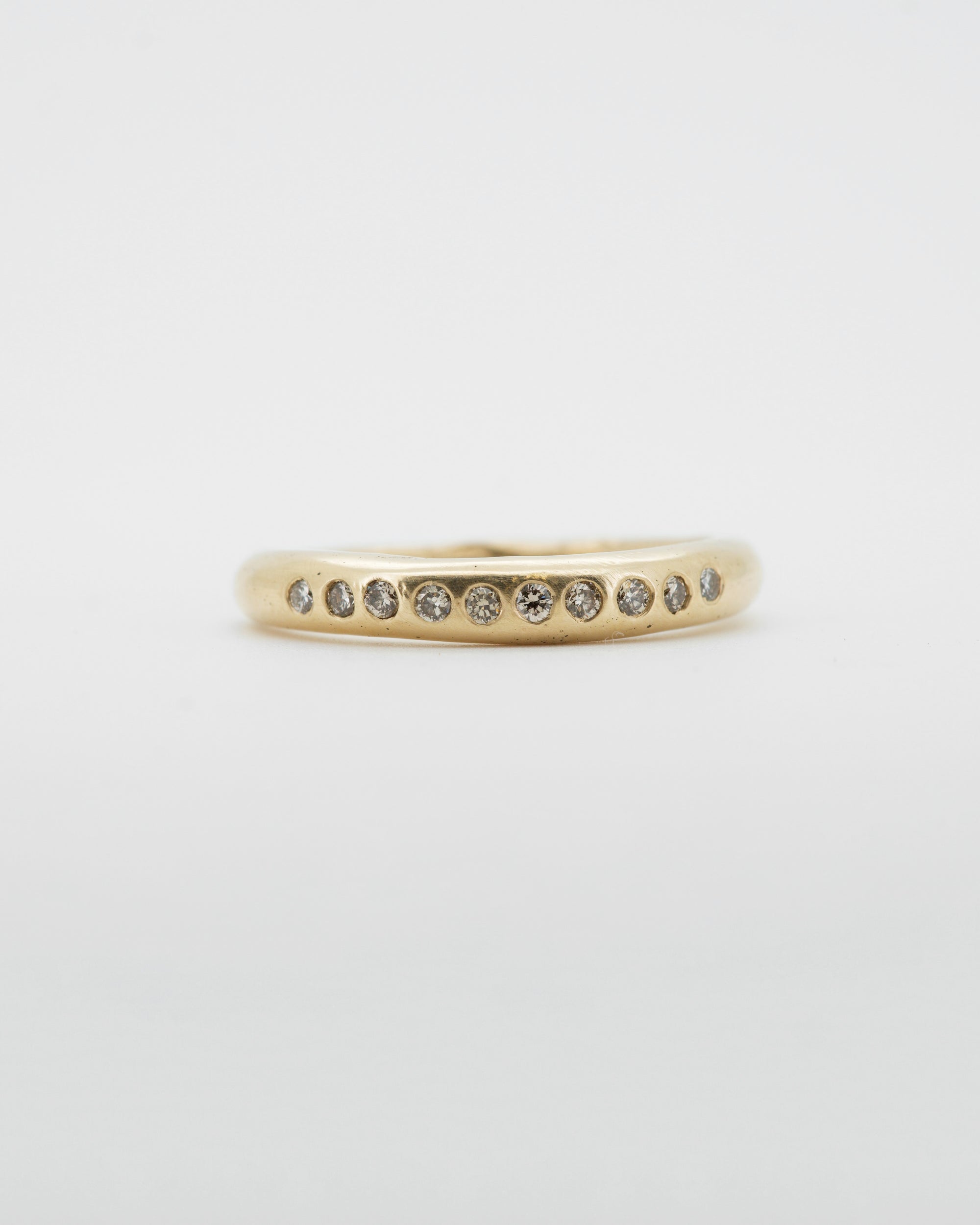 Solid 9ct gold slender Nuque + champagne diamonds