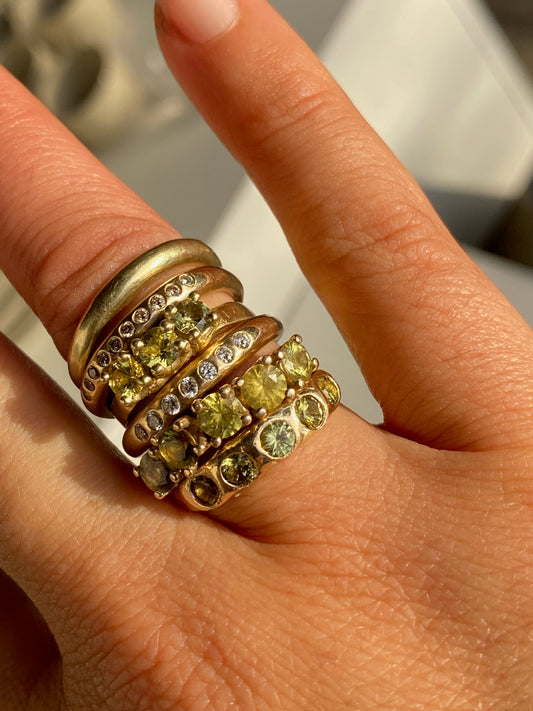 yellow sapphires + solid 9ct yellow gold band