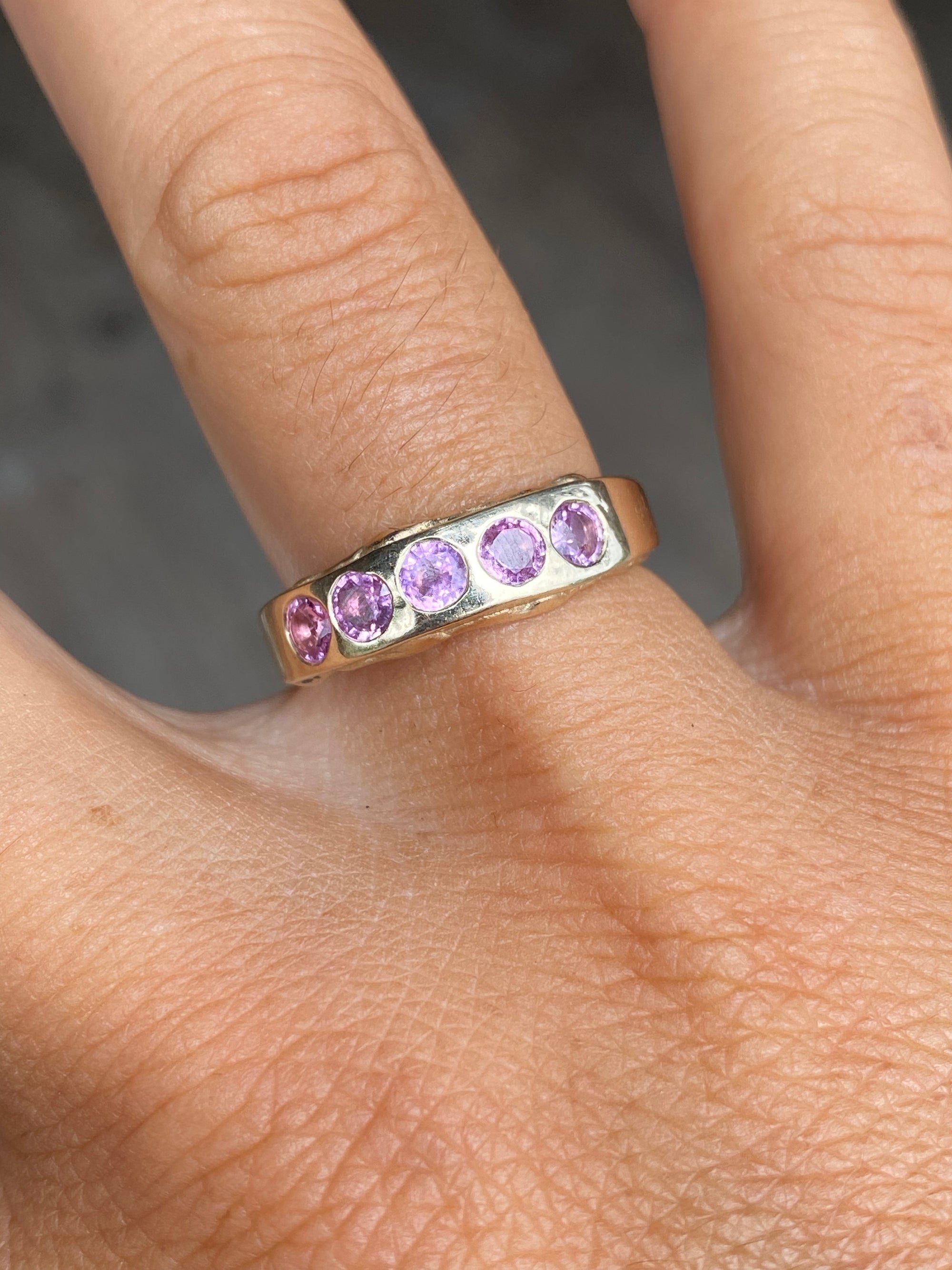 Drip ring - pink sapphires + solid 9ct