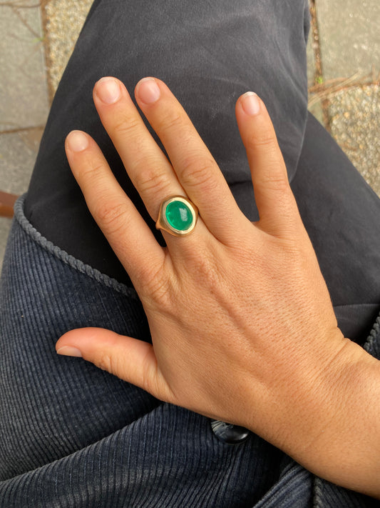 Emerald Egg in solid 9ct gold