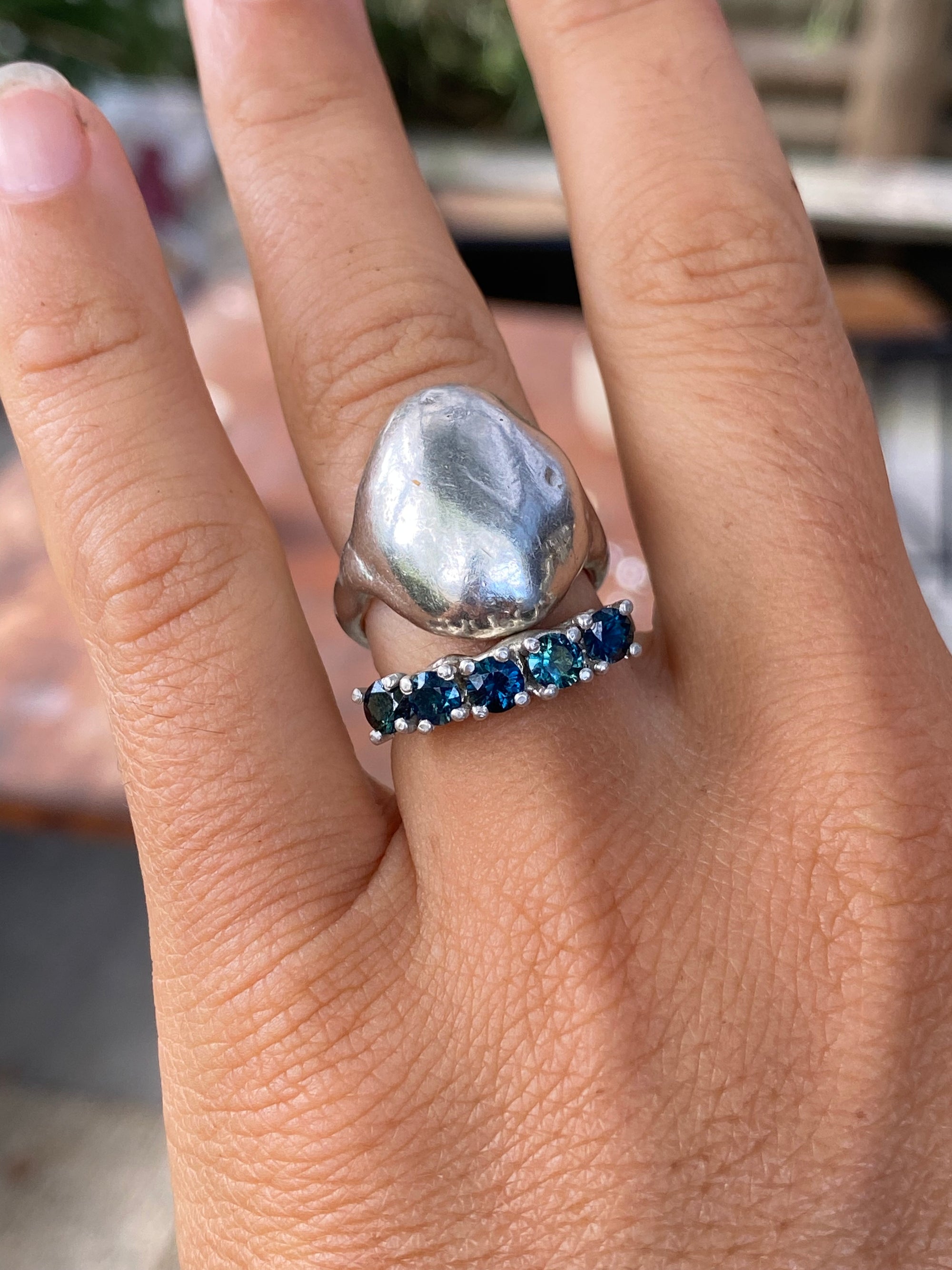 teal sapphires + 9ct white gold